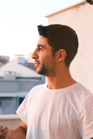 Javier L.